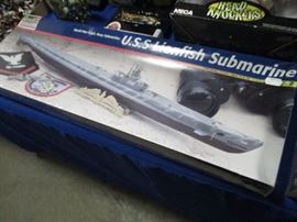 Submarine model