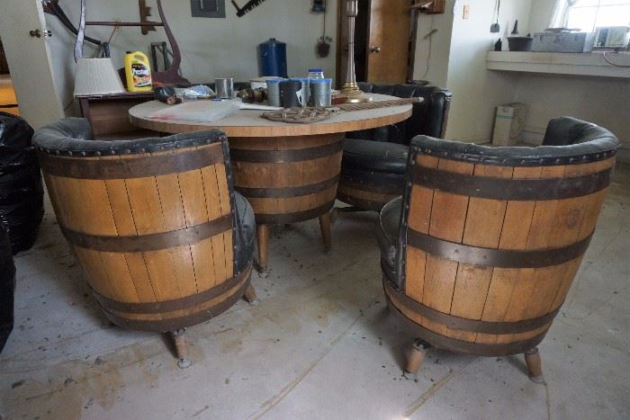 Whiskey barrel table and 4 chairs