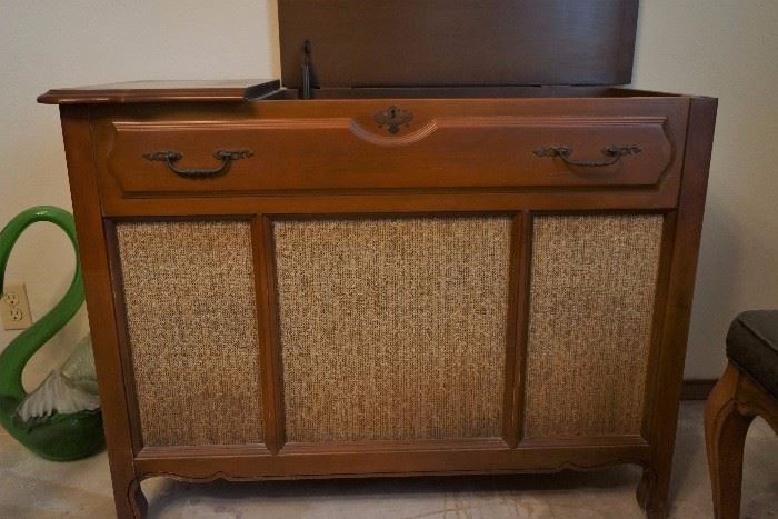 Vintage Westinghouse console stereo