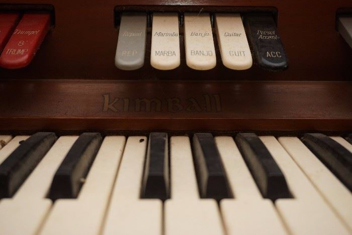 Kimball organ