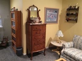 maple bureau Great Antique Condition