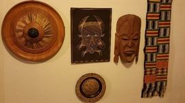 Mask, kenti scarf and more