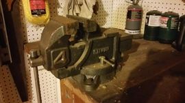 bench vise