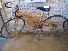 Free delivery - 1980’s Schwinn Le Tour II (Japan) Ten Speed Ladies Bike with GT450 Front & GT420 Rear Derailleurs.  
