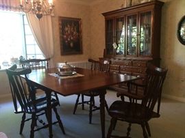 Ethen Allen Gate Leg Table, Chairs and Display Cabinet