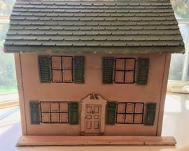 Hand Made & Painted Colonial House