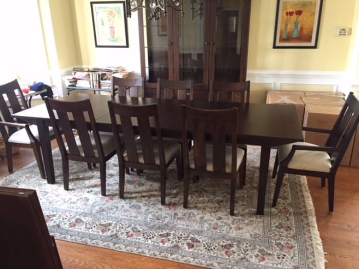 Ethan Allen Dining Room Table.  Excellent condition, hard dark brown wood, 