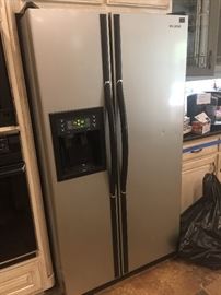 Samsung Stainless Refrigerator, cannot pick up until April 18th, owners are moving April 20