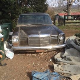 1969 Mercedes restoration project 