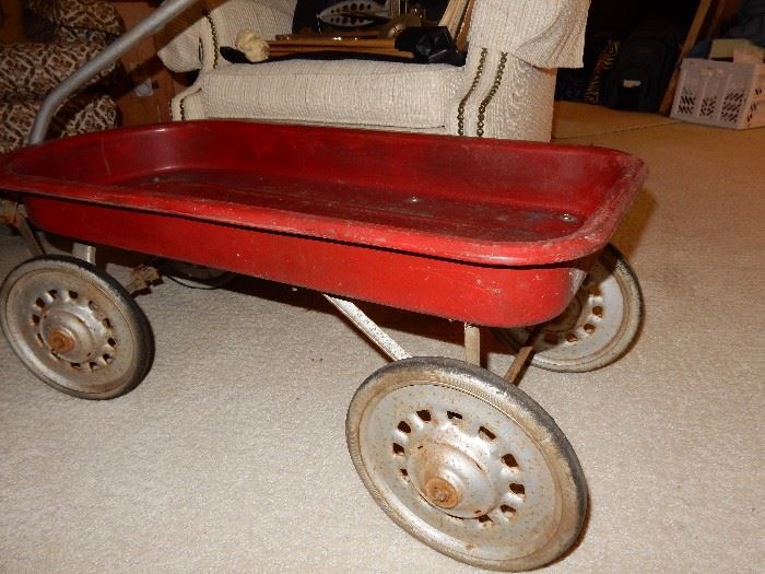  little red wagon is a sweetie