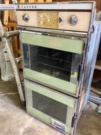 Vintage TAPPAN built in oven!  