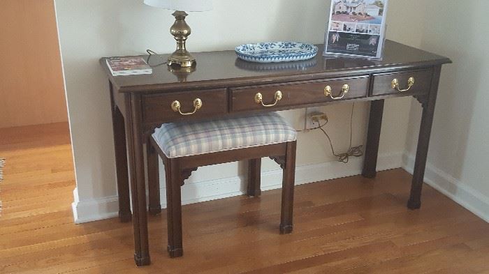 Beautiful Vintage Sofa Table/Buffet second stool not shown.