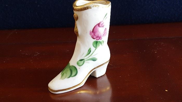Cute porcelain boot.