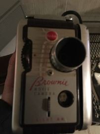 Vintage 1950’s Kodak Brownie 8mm Movie Camera