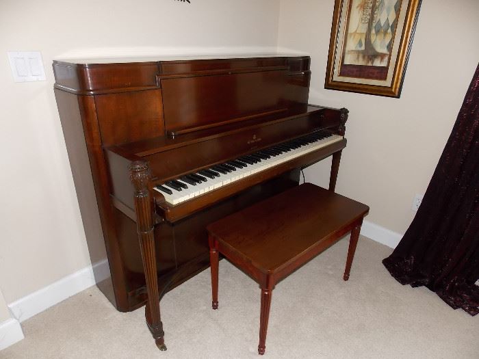 Steinway & Sons Piano,  327872