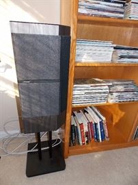 2 BOSE 4001 Direct Reflecting Speakers and Stands 