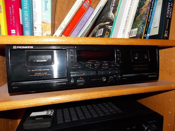 Pioneer Double Cassette Deck CT-W603RS