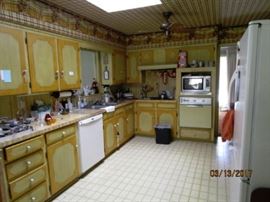 Kitchen Cabinets for Sale