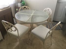 nice metal table and chairs very clean