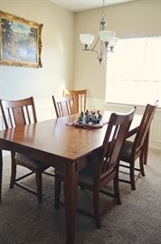 Dining Table with 8 Chairs
