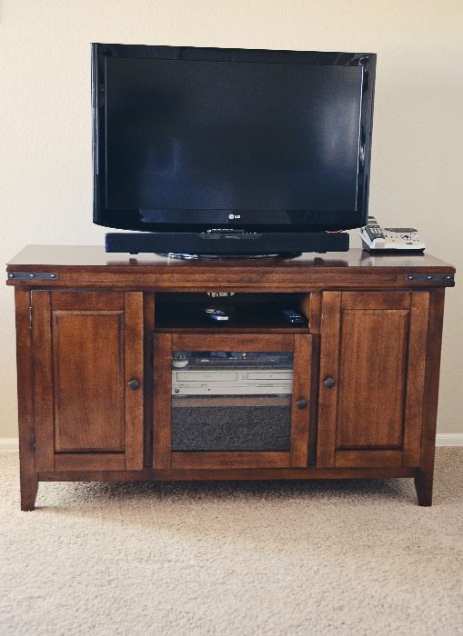 Media Console with Industrial Flair & 37" Flat Screen TV (LG 37LH20)