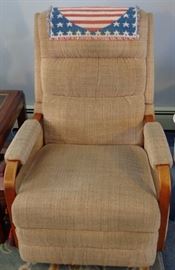 Matching Lay-Z-Boy Rocker/Recliners