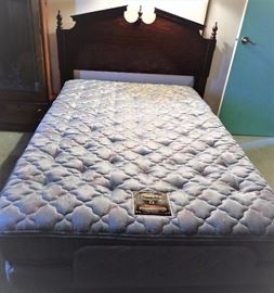 3pc Cherry Bedroom Set Including Full/Queen Bed, 6 Drawer Dresser w/Mirror, 5 Drawer Chest