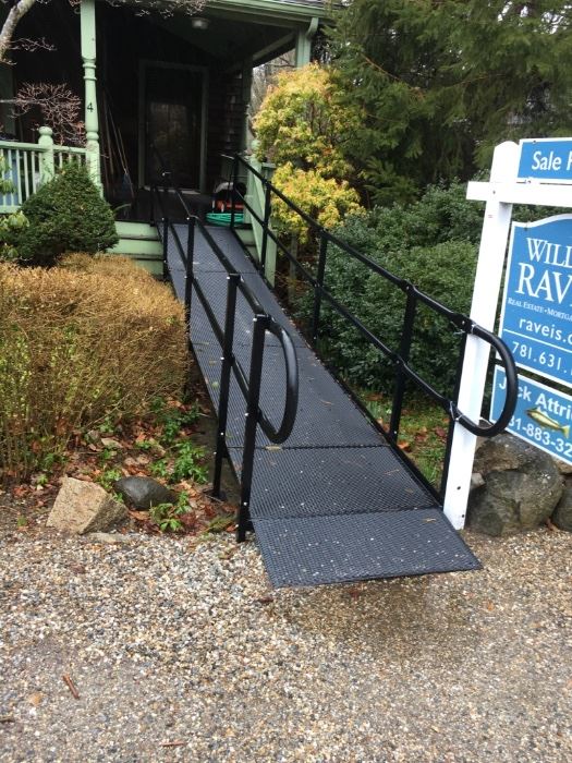 Marblehead Neck Estate Sale starts on 4/7/2017