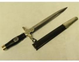 Dagger Lot 563 