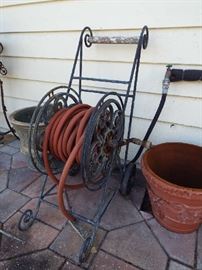 Garden hose reel