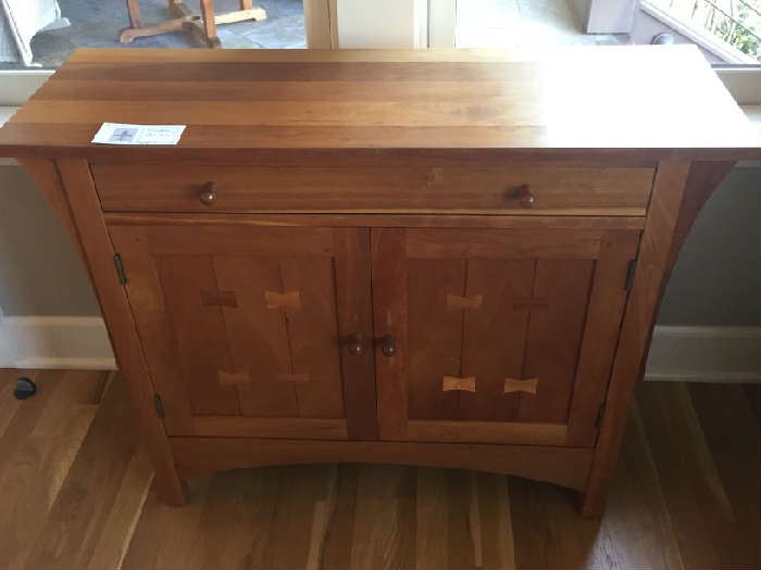 Stickley console - perfect small scale for any room or entry