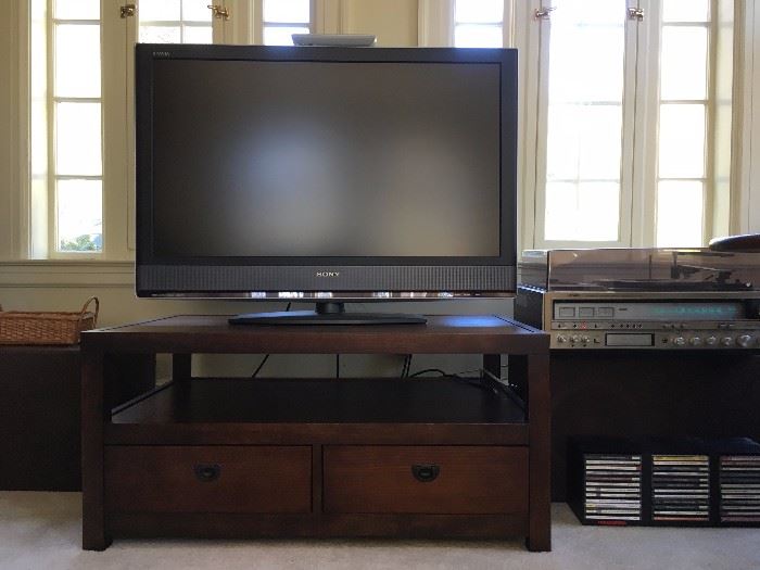 Flat Screen TV, Record Player, Entertainment Console
