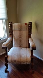 ANTIQUE CHAIR CIRCA 1895 WITH LION HEAD CARVING