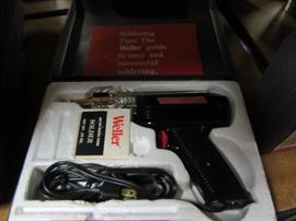 SOLDERING GUN BY WELLER