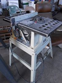 delta table saw