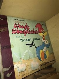 LOTS OF VINTAGE VINYL RECORDS