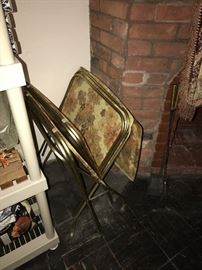 RETRO DINNER TRAYS