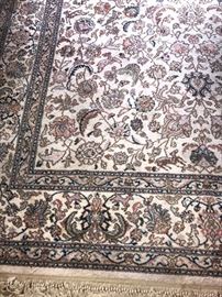 BEAUTIFUL NUTRAL TONES LARGE AREA RUG