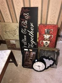WALL ART AND PICTURES