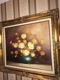 BEAUTIFUL FLORAL OIL ON CANVAS FRAMED PAINTING