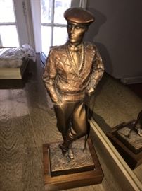METAL GOLF STATUE