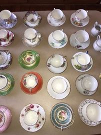 COLLECTIBLE FINE CHINA TEACUPS