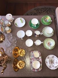 COLLECTIBLE FINE CHINA TEACUPS