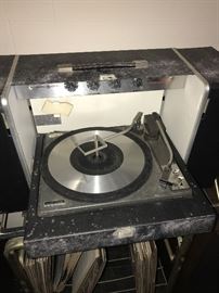 VINTAGE RECORD PLAYER