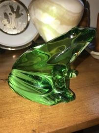 BACCARAT CRYSTAL GREEN FROG