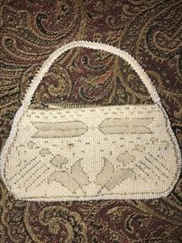 VINTAGE HANDBAG