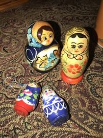 NESTING DOLLS