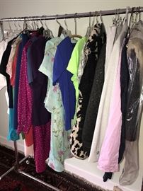WOMENS CLOTHING