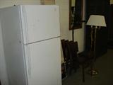 Newer 18.2 cu. ft. Whirlpool refrigerator/freezer. Clean as whistle inside and out! Works perfect too!