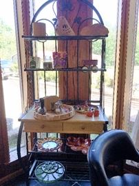 bakers rake  and serving dishes